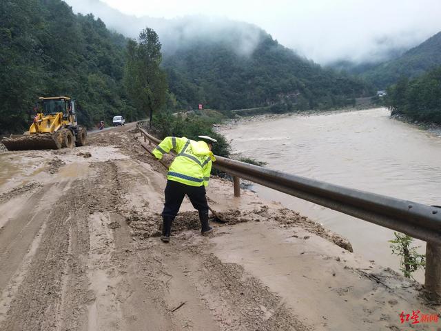 四川广元青平公路渔寨村段的已恢复通行 自驾的驴友可放心通行