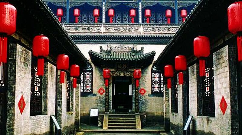 国内8大坑人景点4、山西乔家大院