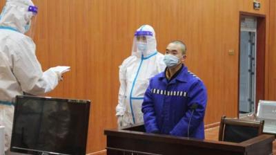 旅游博主因亵渎烈士墓获刑7个月，游客们需引以为戒