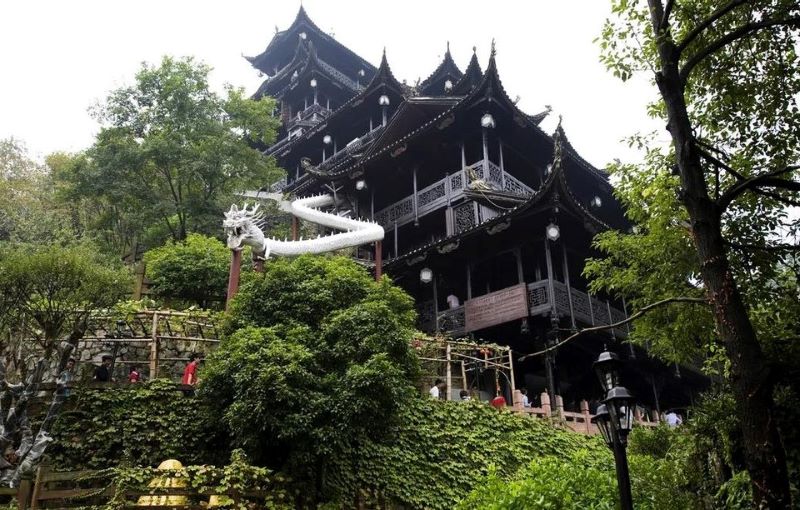 张家界土家风情园