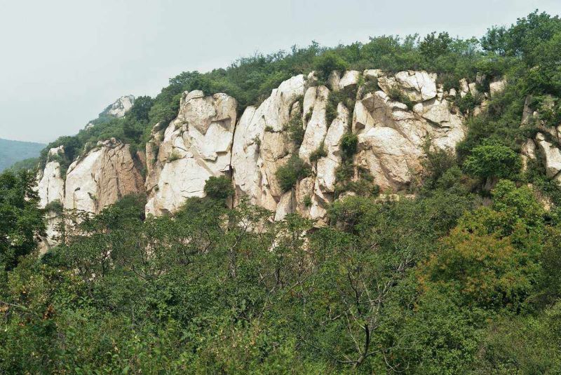 北京十三陵双龙山森林公园