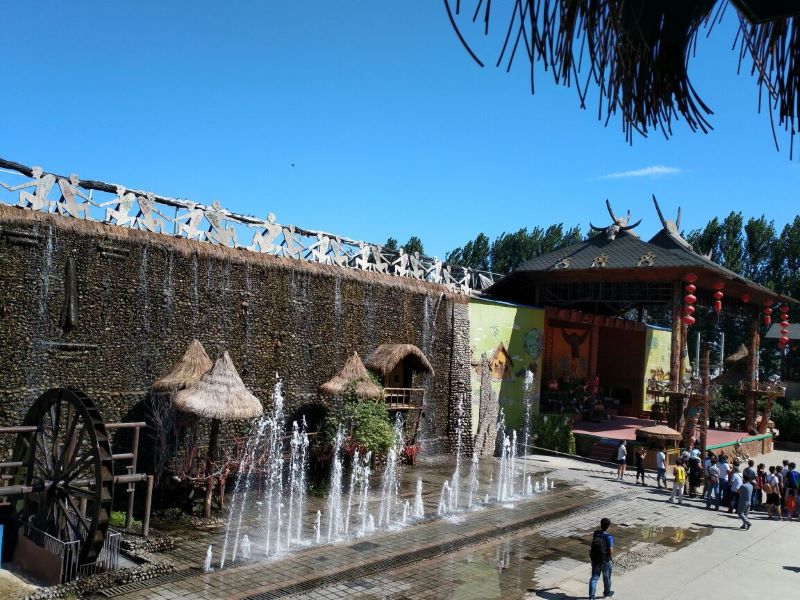 北京呀路古热带植物园