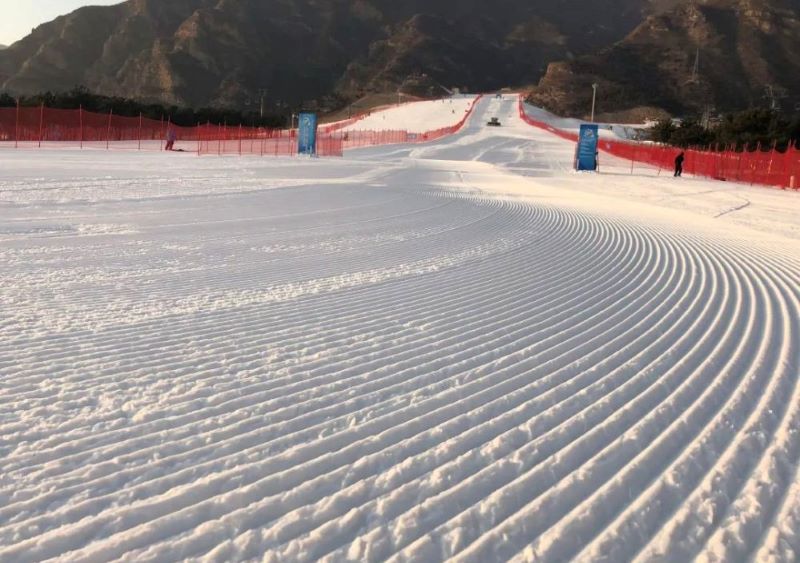 北京八达岭滑雪场