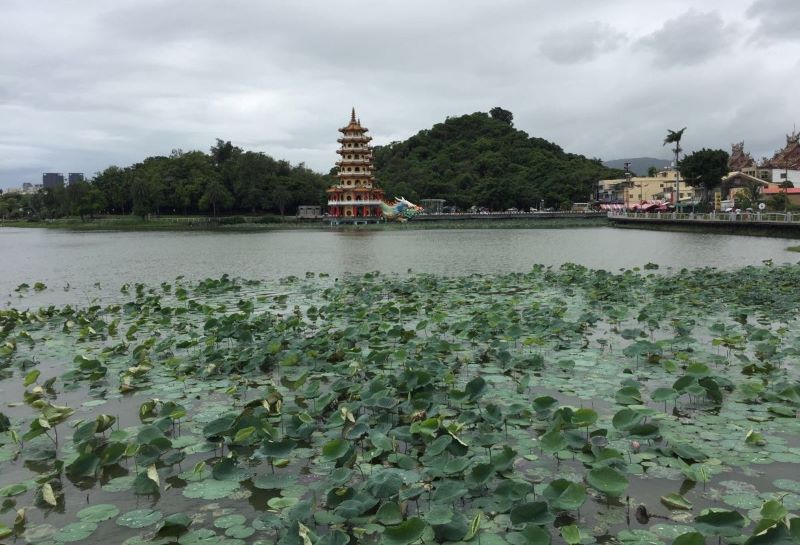 高雄莲池潭风景区