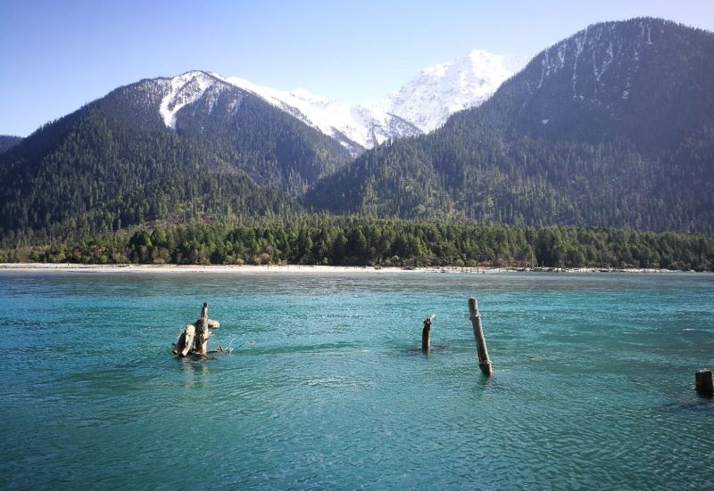 林芝古乡湖景区
