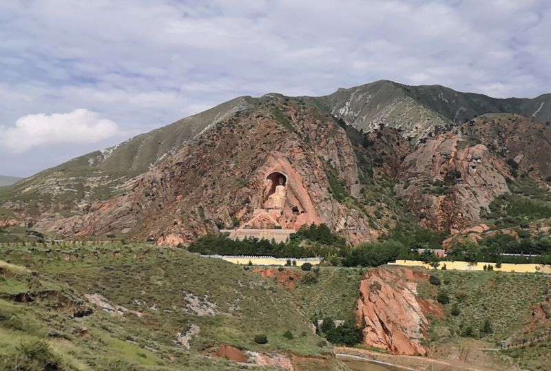 固原须弥山石窟