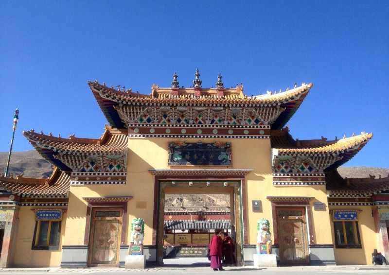 青海同仁隆务寺