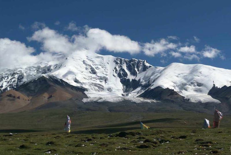 青海阿尼玛卿雪山