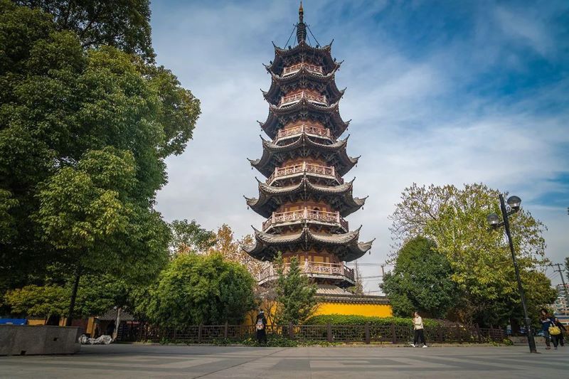 上海龙华寺