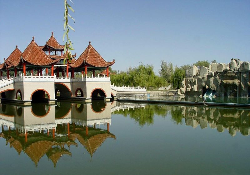 阿克苏塔里木祥龙湖风景区