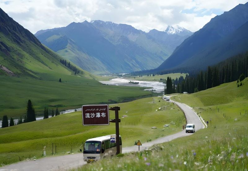 昭苏夏塔旅游区