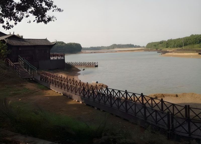 伊犁清水湖生态旅游度假村