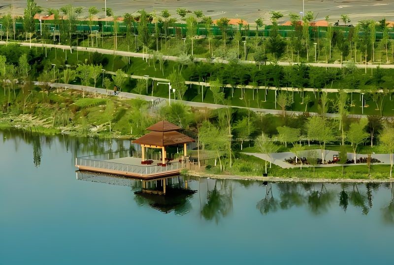 乌苏九莲泉公园