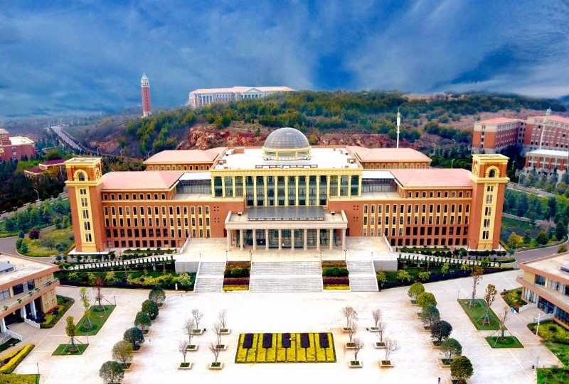 云南大学