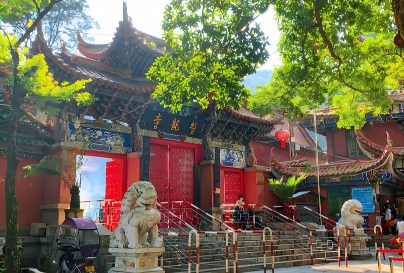 昆明晋宁盘龙寺