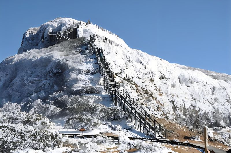 昆明轿子雪山风景区