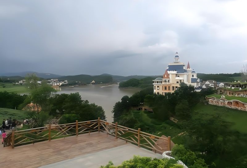 寻甸凤龙湾景区