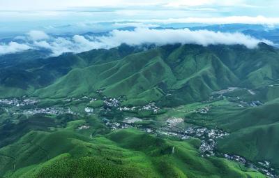 德清莫干山，干将莫邪铸剑之处，中国四大避暑胜地之一