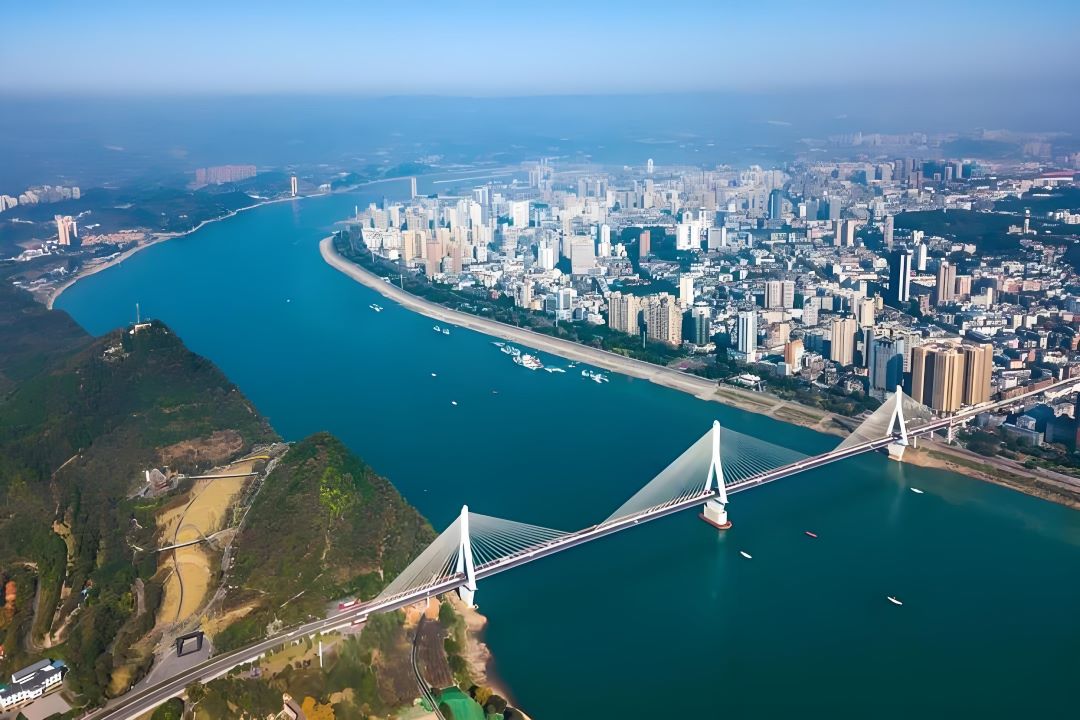 湖北宜昌的旅游景点、美食推荐和最佳旅游季节